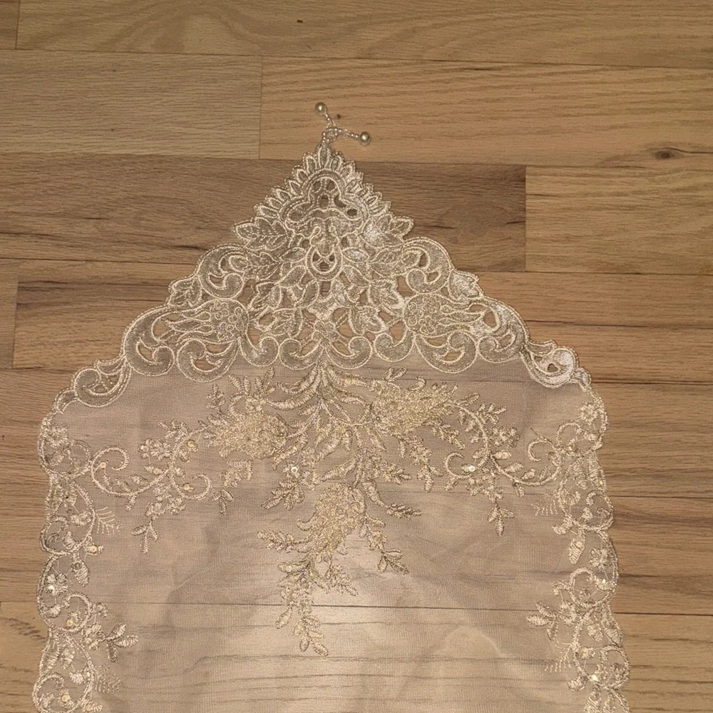 Elegant Cream Lace Table Runner and Doily Set
